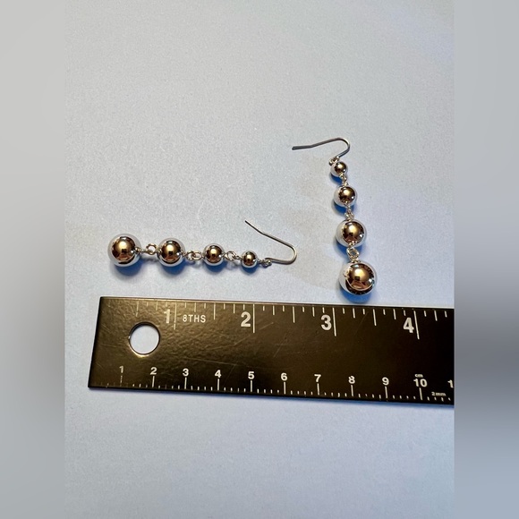 Elegant Silver-Tone Dangle Earrings - Picture 4 of 4